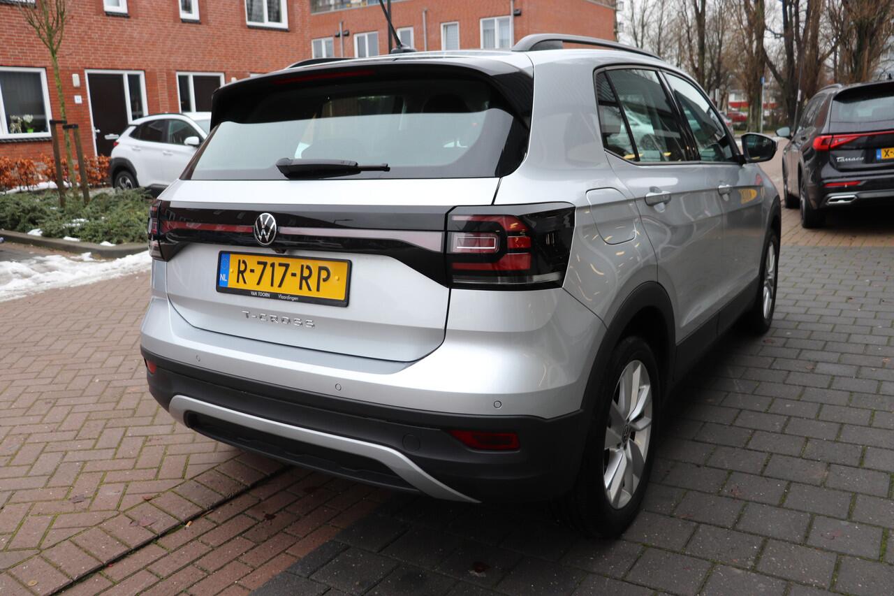 Volkswagen T-Cross 1.0 TSI Life Automaat. Navigatie. Nederlandse auto!