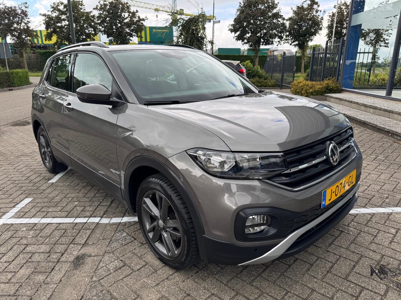 Volkswagen T-Cross 1.0 TSI Life | Navi | App Conn. | Aur camera | DAB