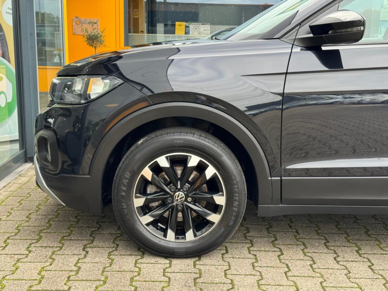 Volkswagen T-Cross 1.0 TSI Life Business - Navi-Apple/Android