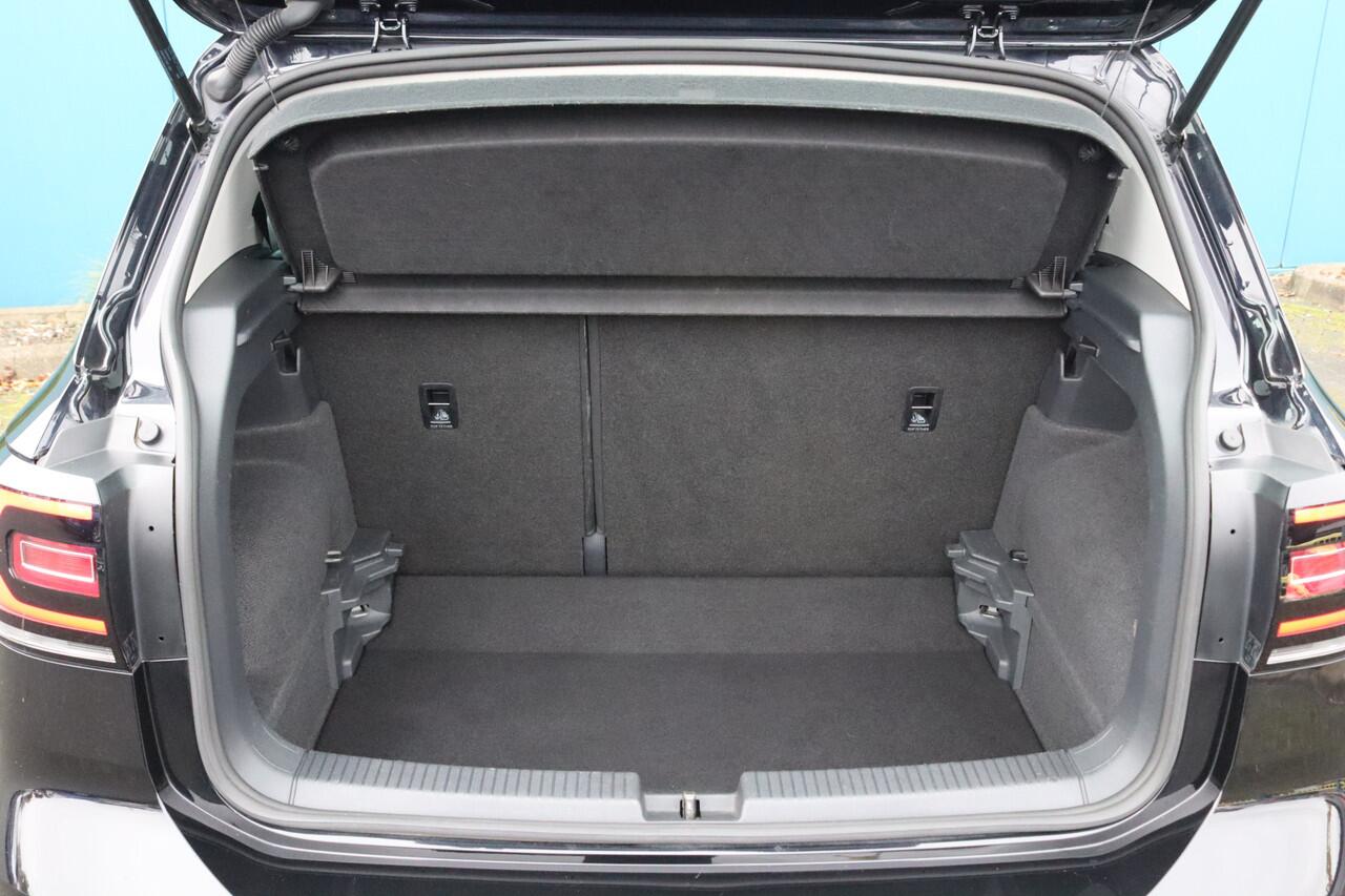 Volkswagen T-Cross 1.0 TSI Life Executive CARPLAY|ADAPT.CRUISE|NAV|AC|PDC|LMV 1'EIG