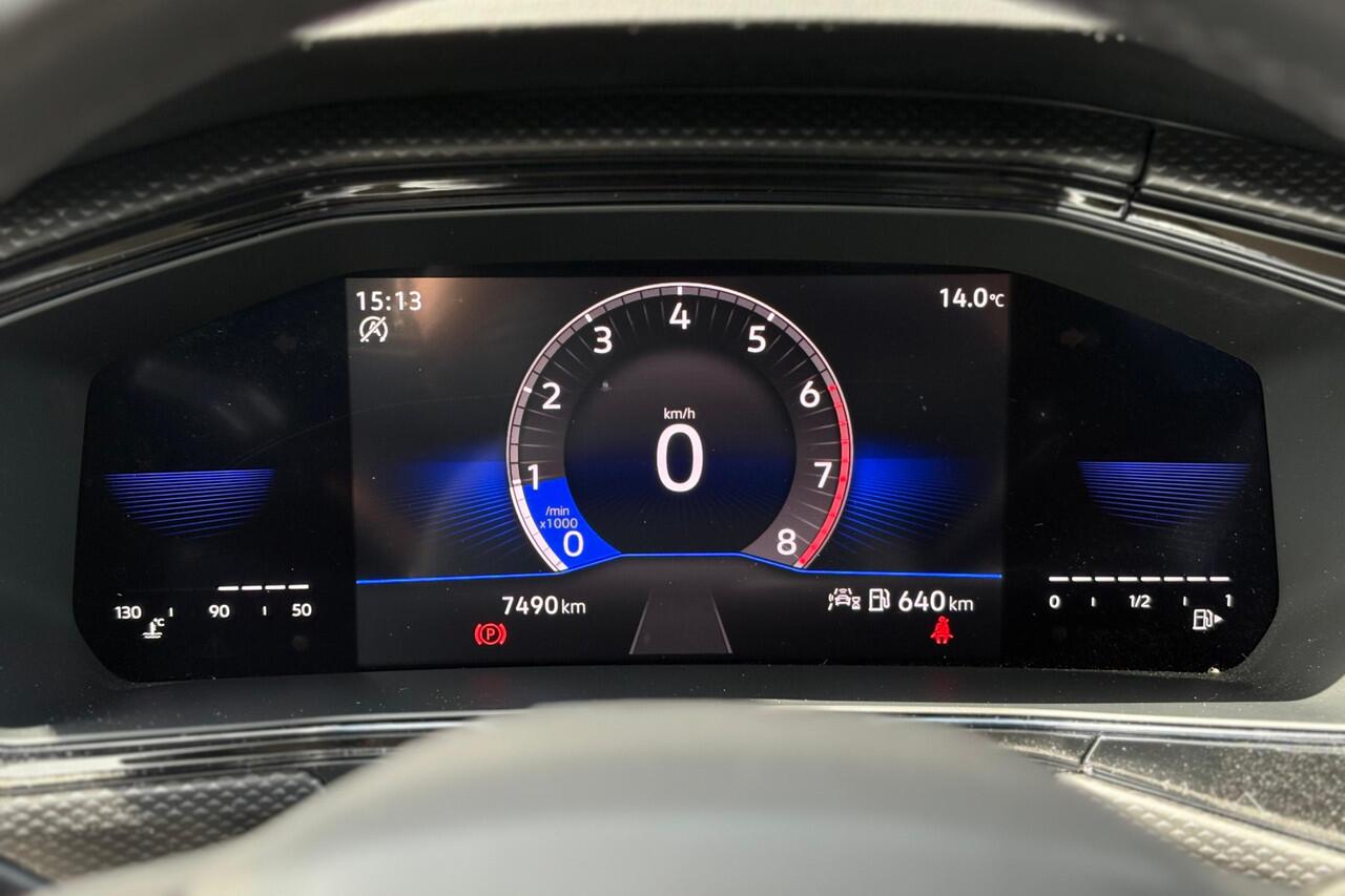 Volkswagen T-Cross 1.0 TSI Life 110pk - Carplay - Stoelverwarming - Camera - Virtual cockpit - Rijklaar