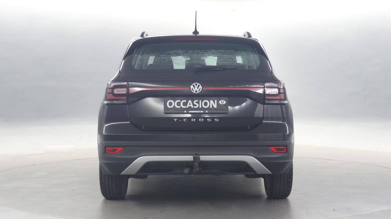 Volkswagen T-Cross 1.0 TSI 95pk Life / Adaptive Cruise Control / Trakhaak