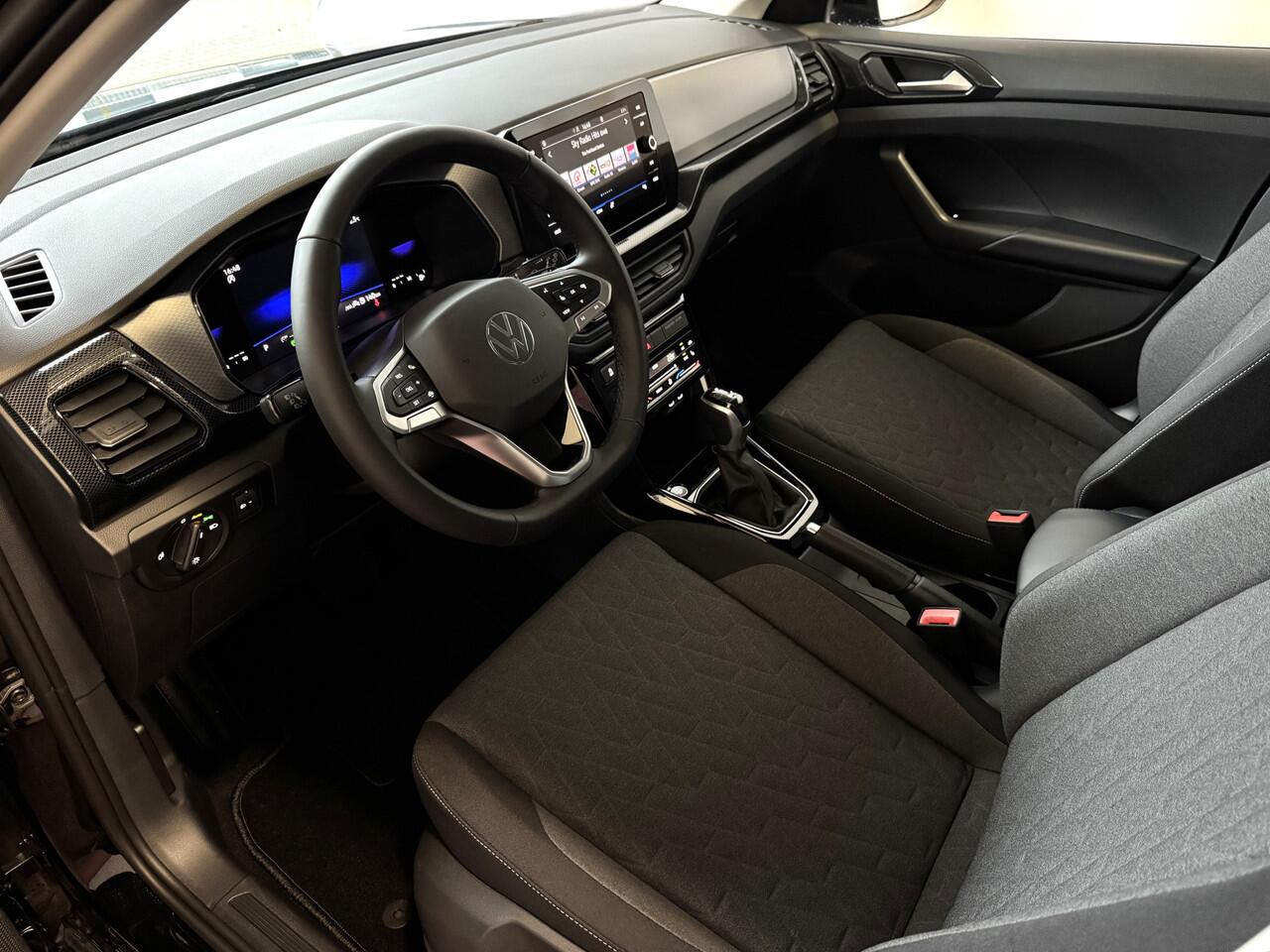 Volkswagen T-Cross ?NW MODEL? 150PK 1.5 PREMIUM UITVOERING VEEL OPTIES LED CAMERA STOELVERW KEYLESS P-ASSIST "Volkswagen rijden begint bij Topautos.nl - 75 topmodellen direct op voorraad!"