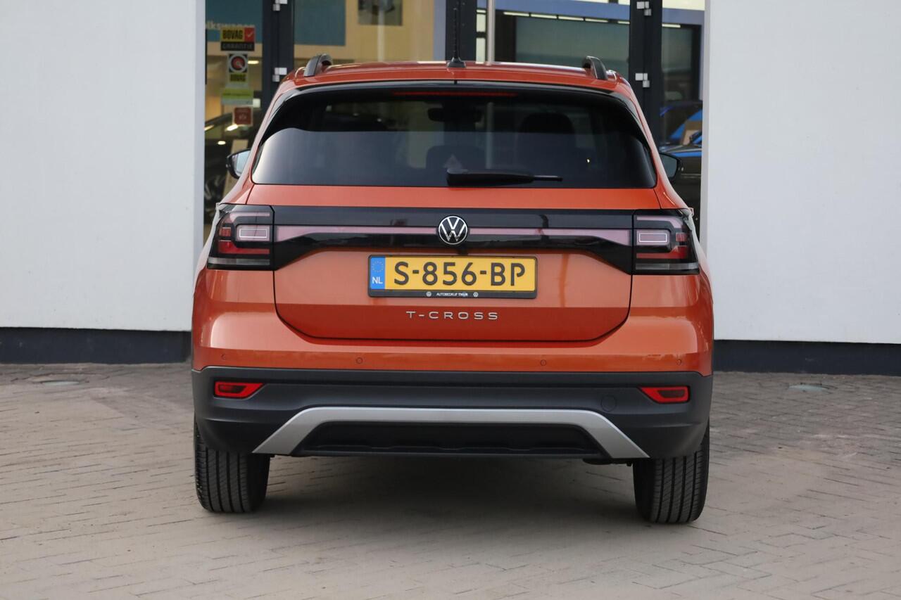 Volkswagen T-Cross 1.0 TSI Life 70KW/95PK, Life, automatische airco, PDC voor en achter, Comfort pakkket, Multimedia pakket Black Design pakket