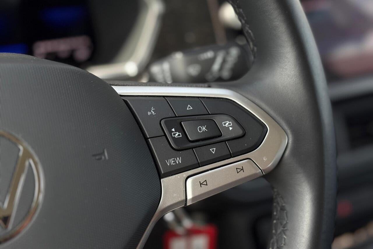 Volkswagen T-Cross 1.0 TSI Life 110pk - Carplay - Stoelverwarming - Camera - Virtual cockpit - Rijklaar