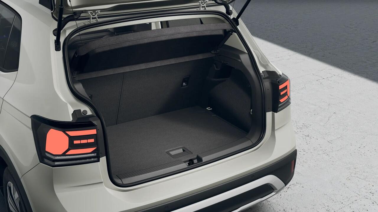 Volkswagen T-Cross 1.0 TSI 95 5MT Life Edition Parkeersensoren voor en achter (Park Distance Control)