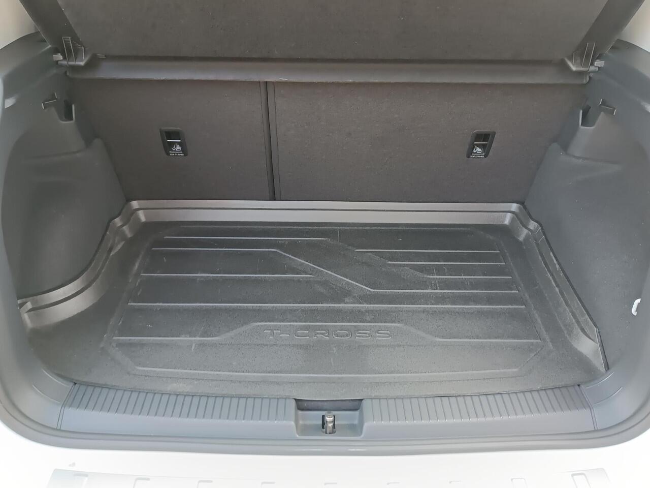 Volkswagen T-Cross 1.0 TSI Style Business R, carplay, adapt. cruise