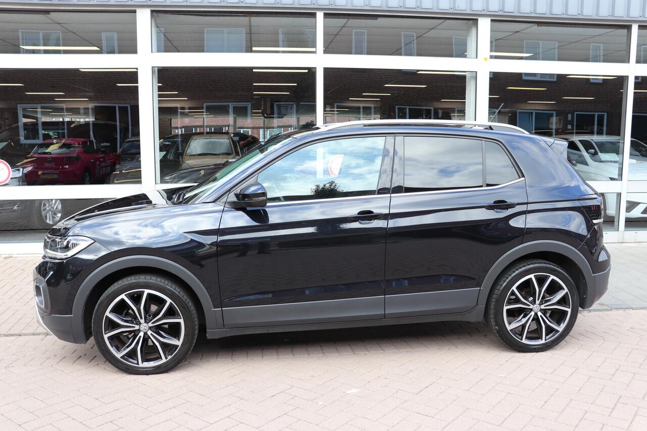 Volkswagen T-Cross 1.0 TSI Style automaat. Navigatie, Full-led, 18"lm.
