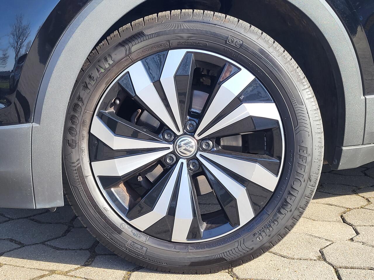 Volkswagen T-Cross 1.0 TSI 116 PK Style Virtual Dash, Trekhaak, Clima, Rijklaar met beurt & garantie!