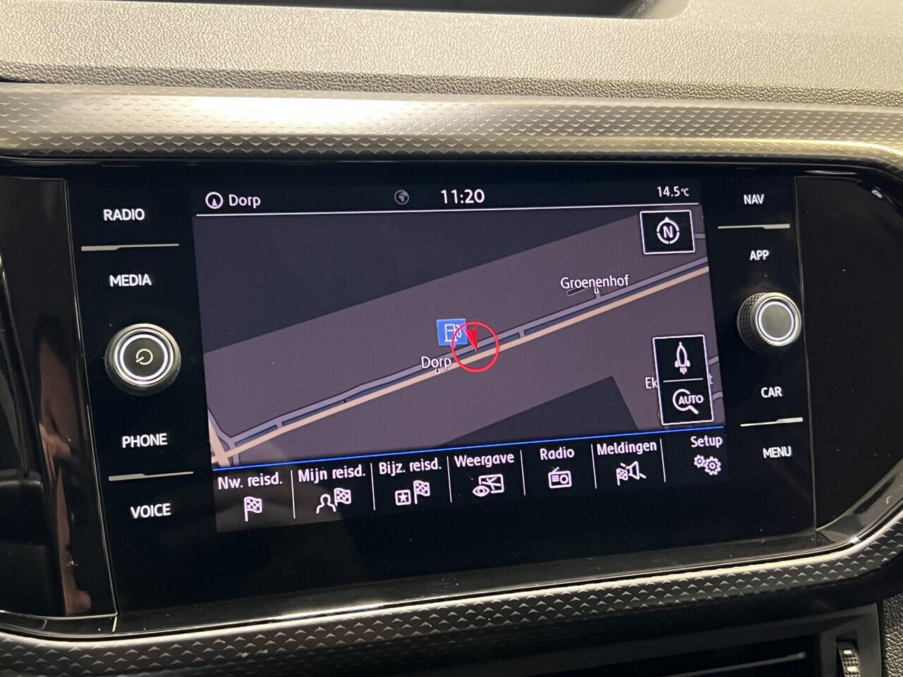 Volkswagen T-Cross 1.0 TSI Life | Navigatie/Android/Apple Carplay | LM Velgen 16" | Cruise Control Adaptief | PDC Voor en Achter | Airco |