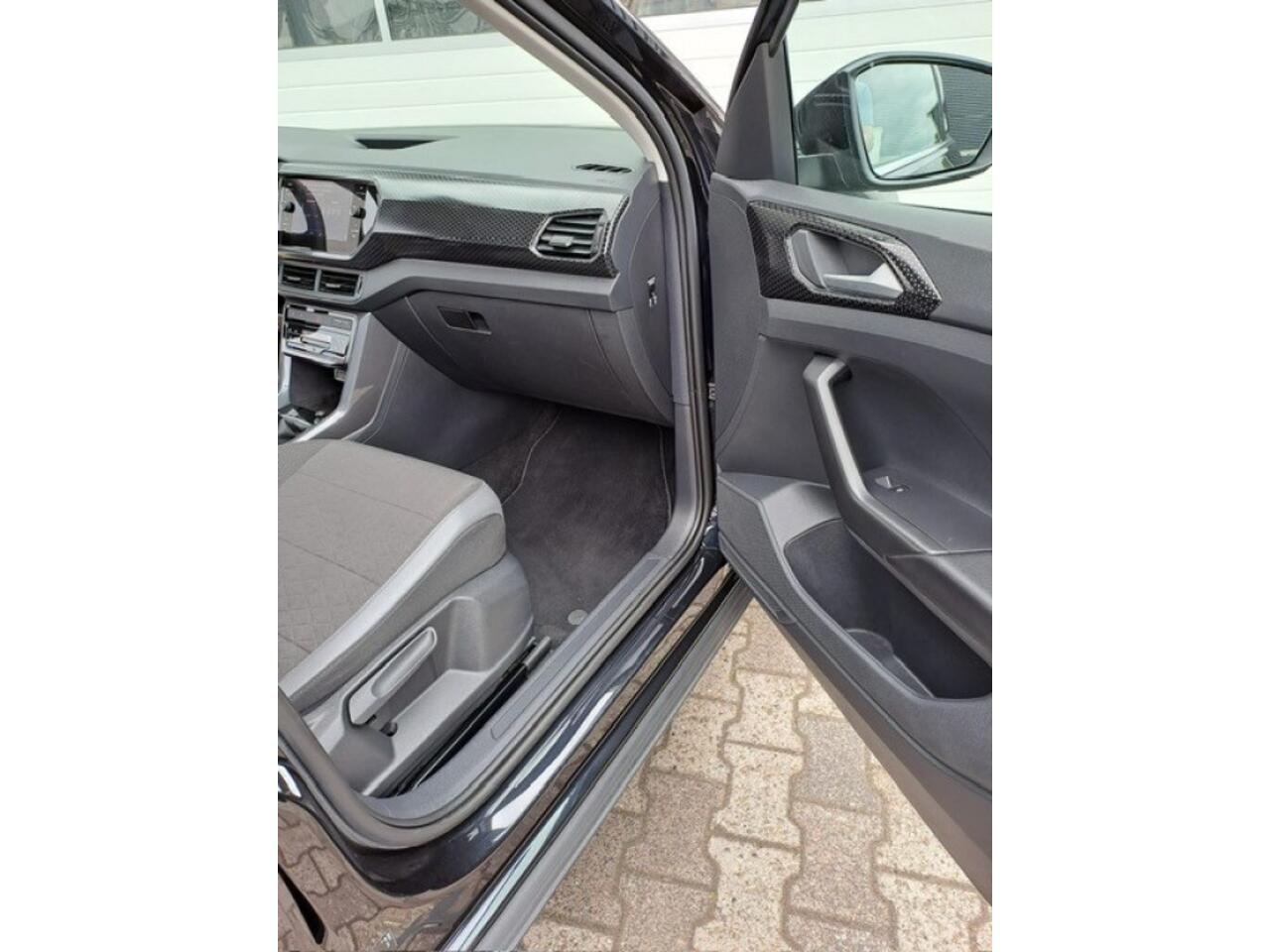 Volkswagen T-Cross 1.0 TSI STYLE Virtual Cockpit!