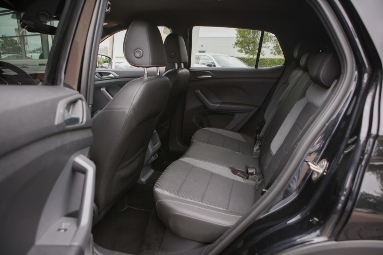 Volkswagen T-Cross 1.0 TSI R-Line