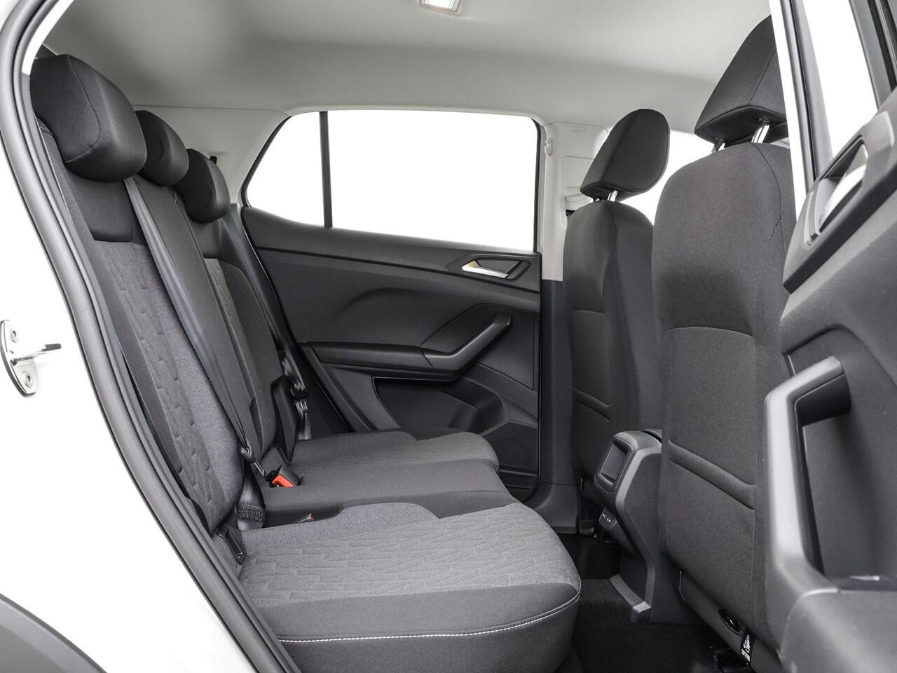 Volkswagen T-Cross Life Edition 1.0 TSI 95 PK 5 versn. Hand · Comfort pakket · Parkeersensoren voor en achter ·