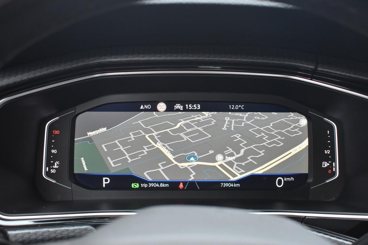 Volkswagen T-Cross 1.5 TSI R-Line 22-12-2021 | Virtual Dashboard | Navigatie | Camera | R-interieur | 12 mnd BOVAG garantie Whatsapp 06-53188999