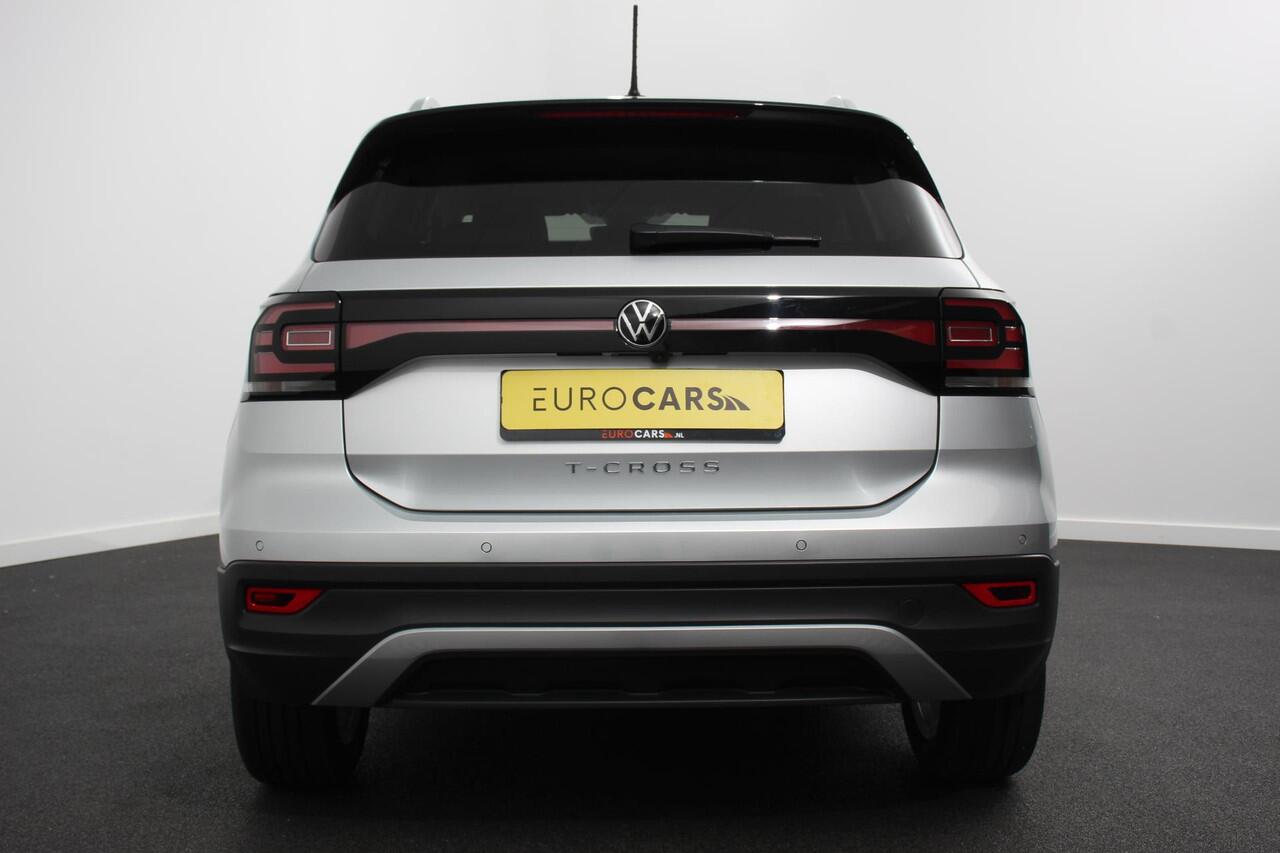 Volkswagen T-Cross 1.0 TSI 110pk DSG Style | Navigatie | Apple Carplay/Android Auto | Climate Control | Camera | Extra Getint Glas | Adaptive Cruise Control
