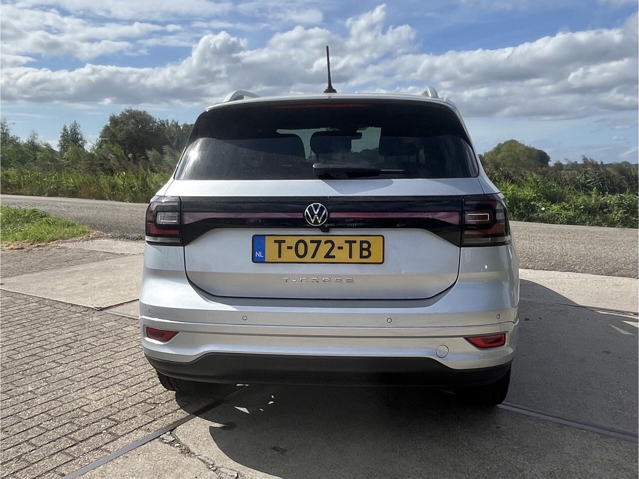 Volkswagen T-Cross 1.0 TSI R-Line