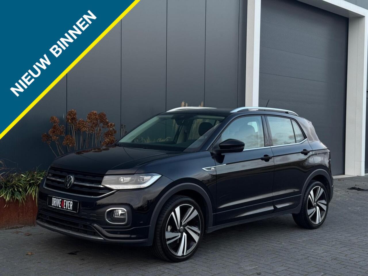 volkswagen-t-cross-1.0-tsi-r-line-m