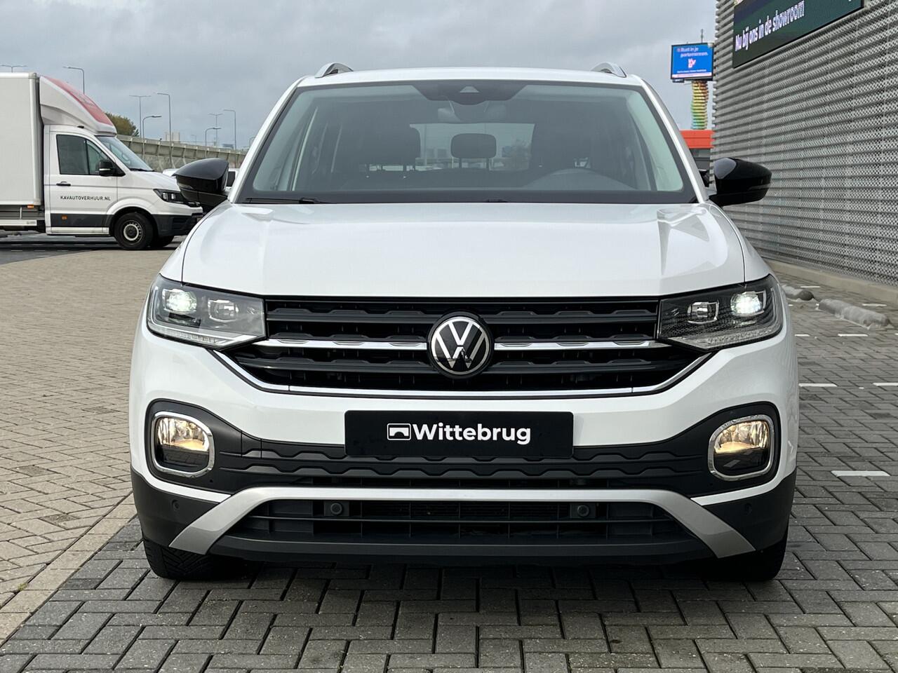 Volkswagen T-Cross 1.0 TSI 110PK DSG Style / Led / Parkeersensoren / Navigatie / Climate controle / Stoel verwarming / LMV 18" **