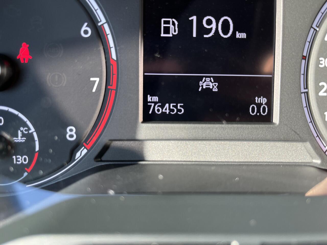 Volkswagen T-Cross 1.0 TSI R-Line / AUTOMAAT/ 2X R-LINE/ DAB/ ADAPT. CRUISE/ PARK. SENSOREN/ CLIMA/ APP-CONNECT/ BLUETOOTH/ LED/ 18" LMV