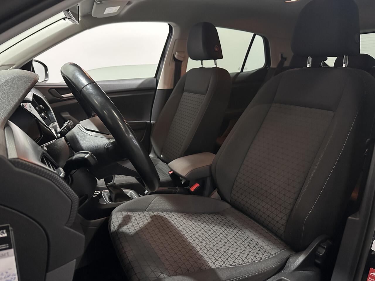 Volkswagen T-Cross 1.0 TSI Style DSG - Carplay / PDC / Lane assist