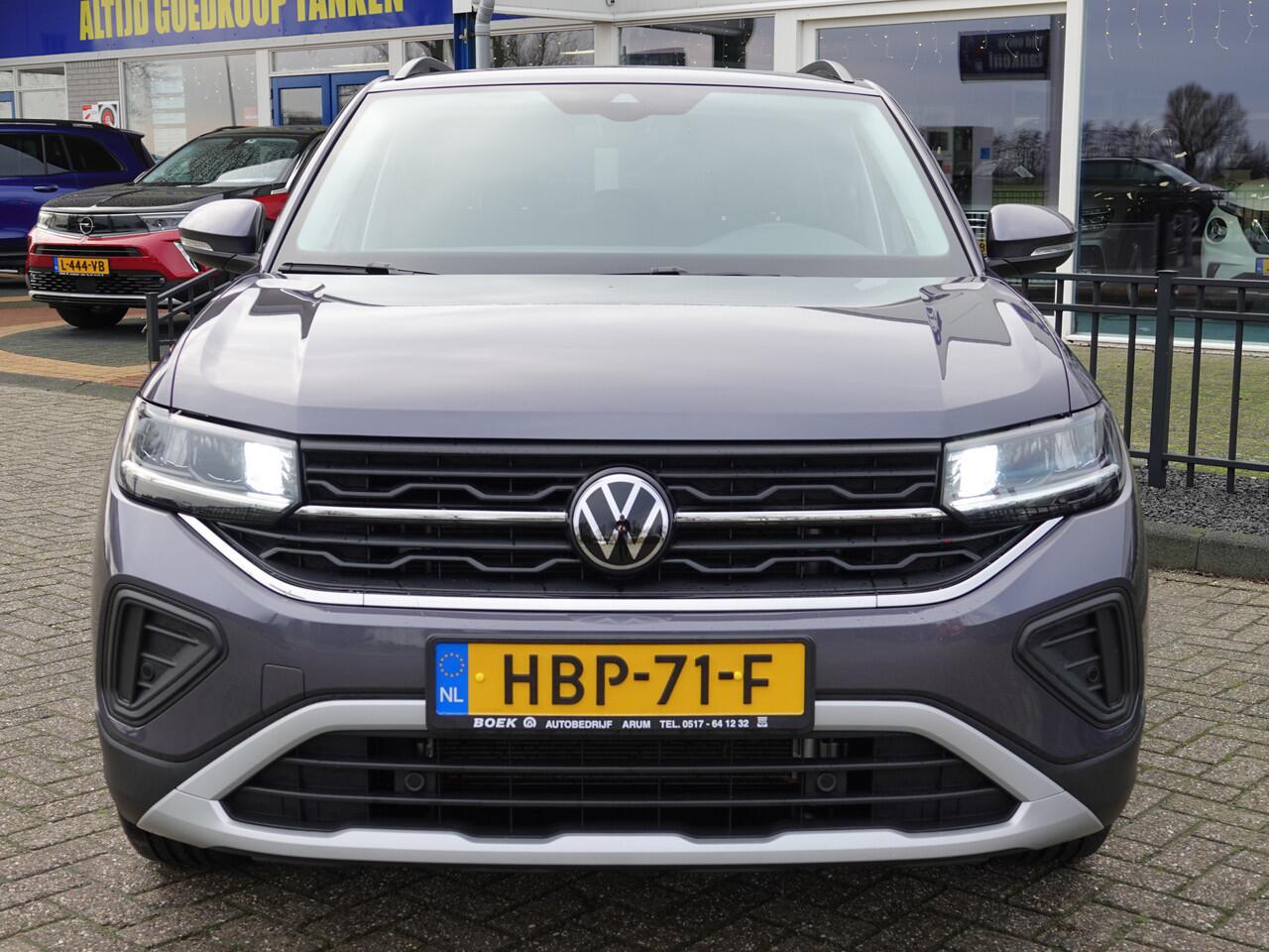 Volkswagen T-Cross 1.0 TSI Life Edition TREKH. | VIRTUAL | ECC | ACC | STOELVERW.