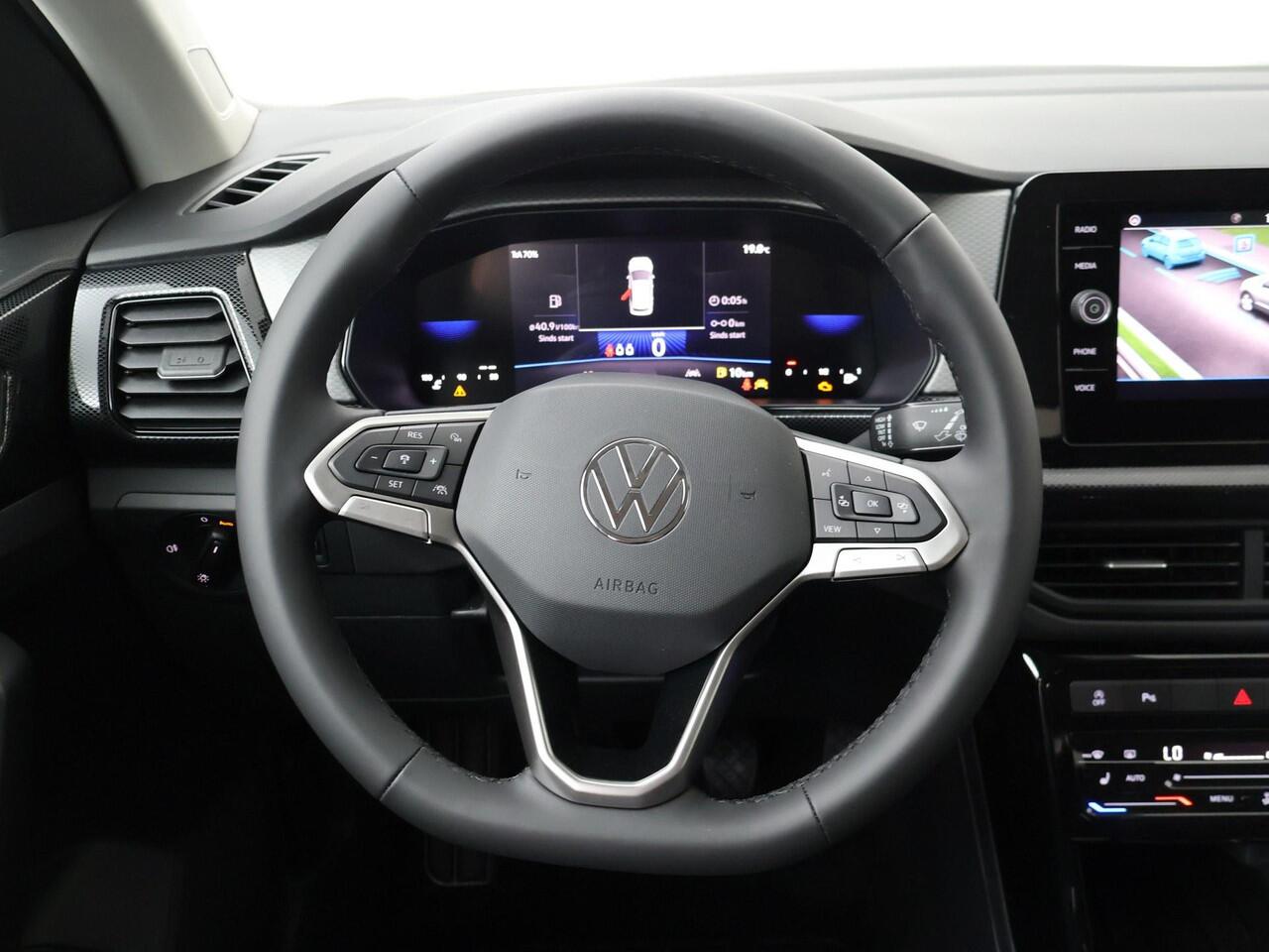 Volkswagen T-Cross Life Edition 1.0 70 kW / 95 pk TSI SUV 5 versn. Ha | Trekhaak afneembaar | Climatronic |