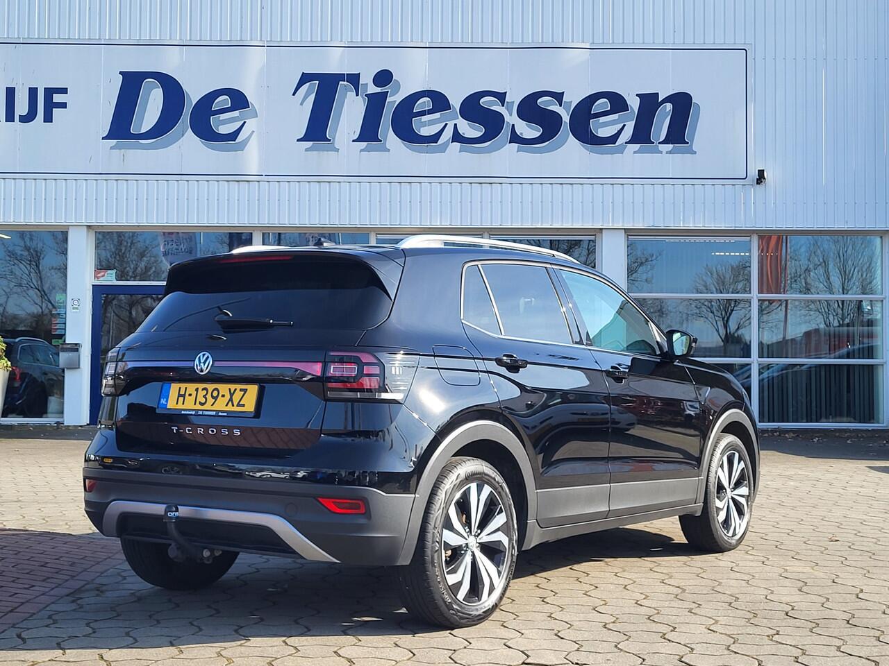 Volkswagen T-Cross 1.0 TSI 116 PK Style Virtual Dash, Trekhaak, Clima, Rijklaar met beurt & garantie!