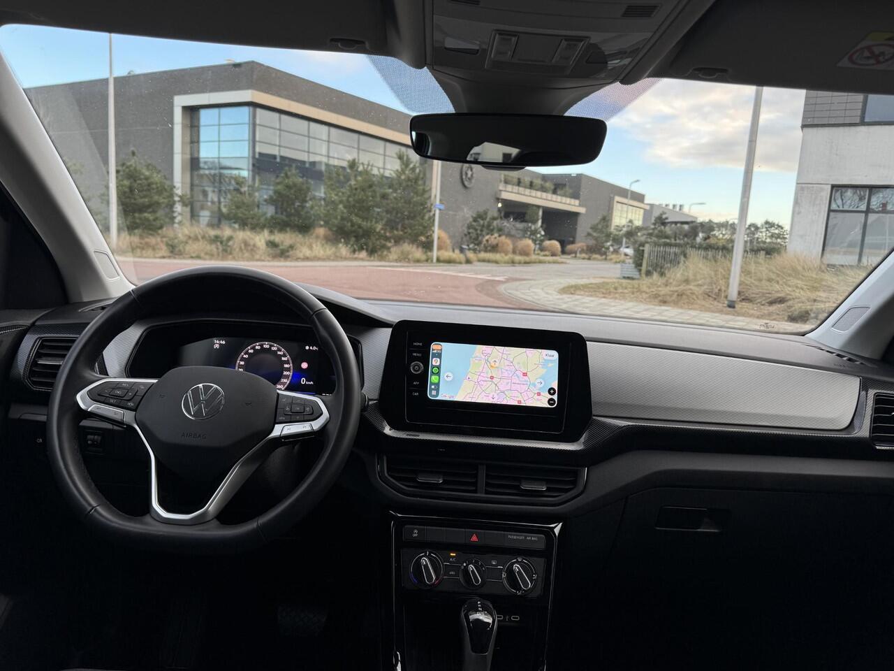 Volkswagen T-Cross 1.0 TSI Life Edition 115pk automaat | Camera | App-Navi | 17LM