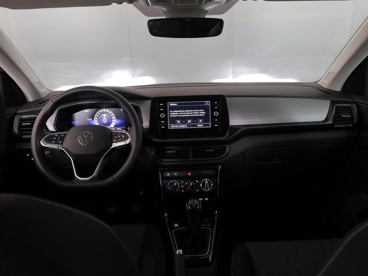 Volkswagen T-Cross Life Edition 1.0 TSI 70 kW / 95 PK SUV 5 versn. Ha