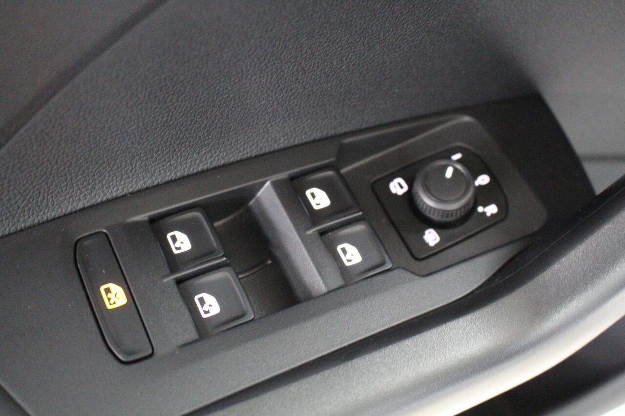 Volkswagen T-Cross 1.0 TSI T-Cross Airco | Android Auto | Apple Carplay | Cruise Control | Parkeersensoren