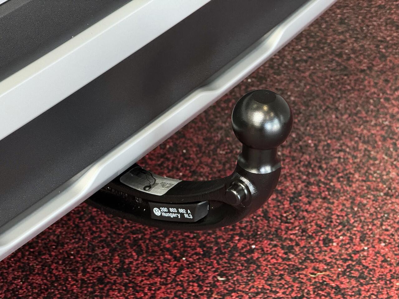 Volkswagen T-Cross T-CROSS AUTOMAAT 2.056KM! 116PK (18'' R-LINE LMV) AFN.TREKHAAK CAMERA VIR.COCKPIT STOELVERW. ADAP.CRUISE LMV CARPLAY 2025 "Volkswagen rijden begint bij Topautos.nl - 75 topmodellen direct op voorraad!"