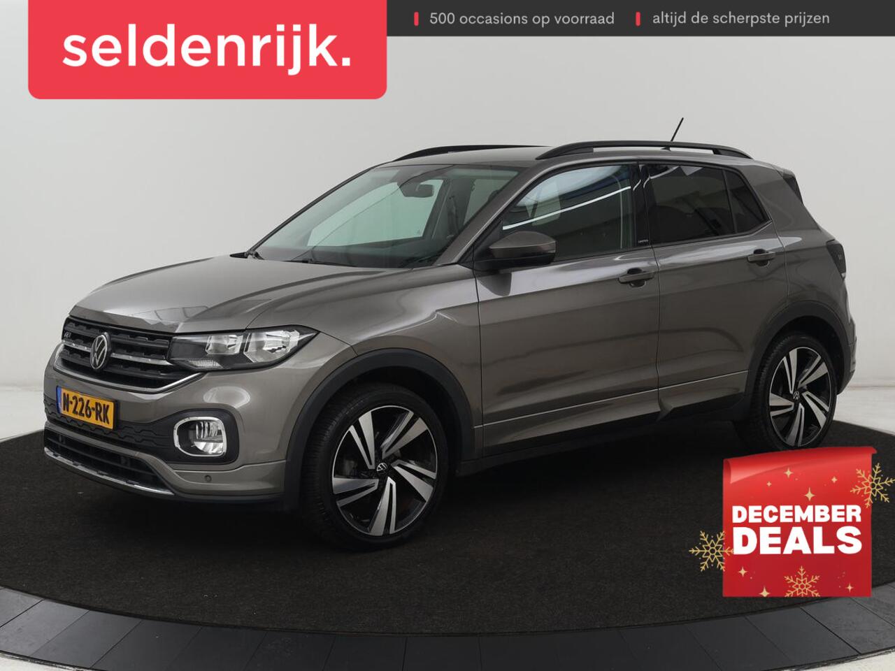 Volkswagen T-Cross 1.0 TSI R-Line | Camera | Carplay | Stoelverwarming | Cruise Control Adaptief | LED koplampen | LMV 18 |