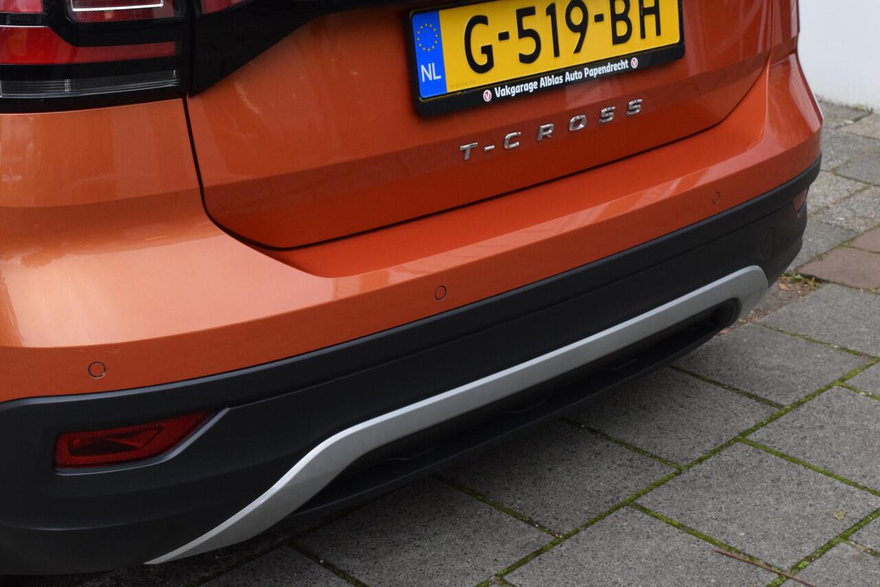 Volkswagen T-Cross 1.0 TSI Style|Led|18"|ACC|Virtual|Carplay