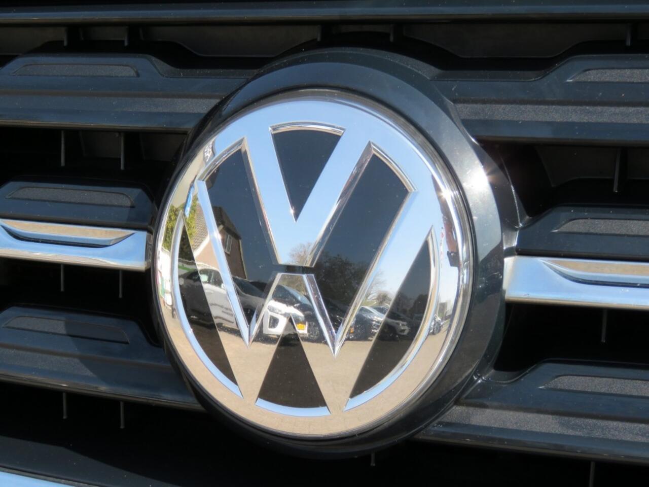 Volkswagen T-Cross 1.0 TSI LIFE / 17 Inch / Navi / Adap.cruise / BOVAG garantie