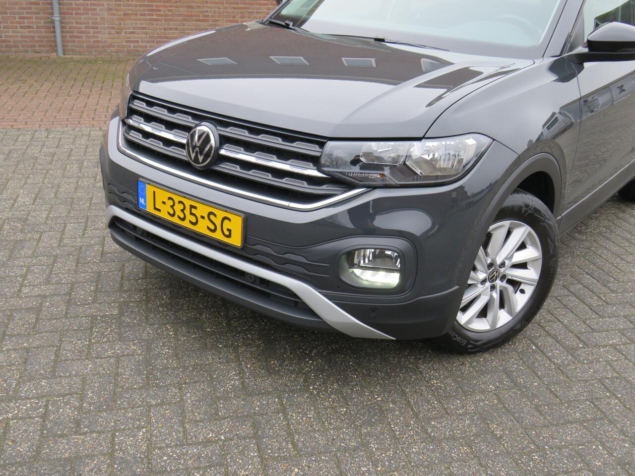 Volkswagen T-Cross 1.0 TSI 95Pk Life * Rijklaarprijs incl. garantie * Carplay Android * Navigatie * Parkeersensoren V+A * ACC * Dakrails