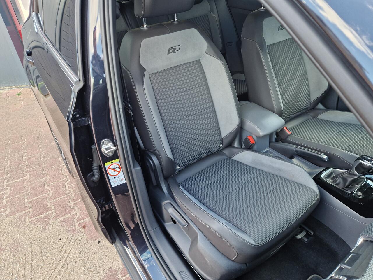 Volkswagen T-Cross 1.0 TSI Style R-line 12MND BOVAG GAR. | ECC | ACC | CARPLAY | CAMERA | PDC | VIRTUAL DISPLAY