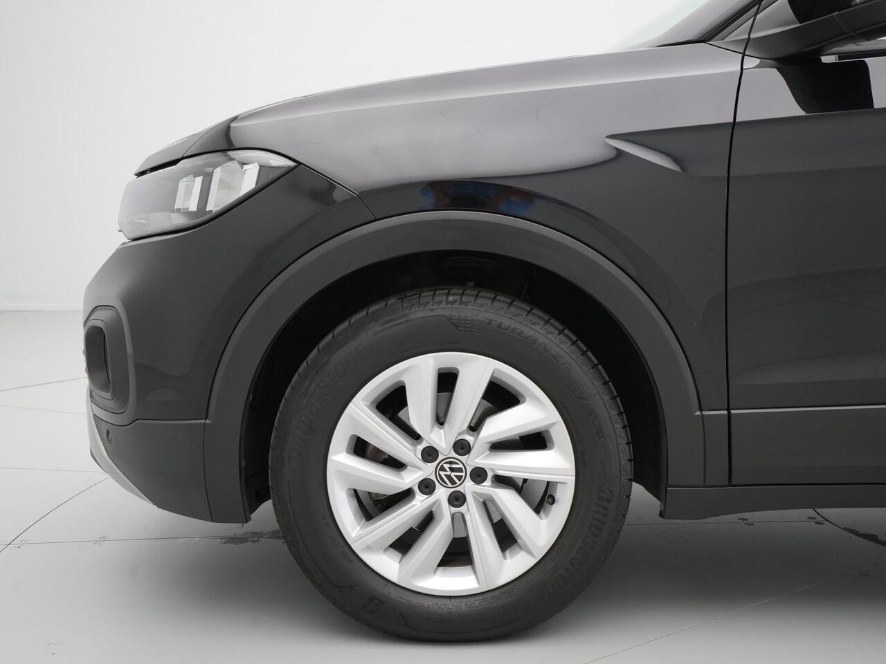 Volkswagen T-Cross 1.0 TSI 95pk Life Navigatie Pdc Trekhaak Acc 62