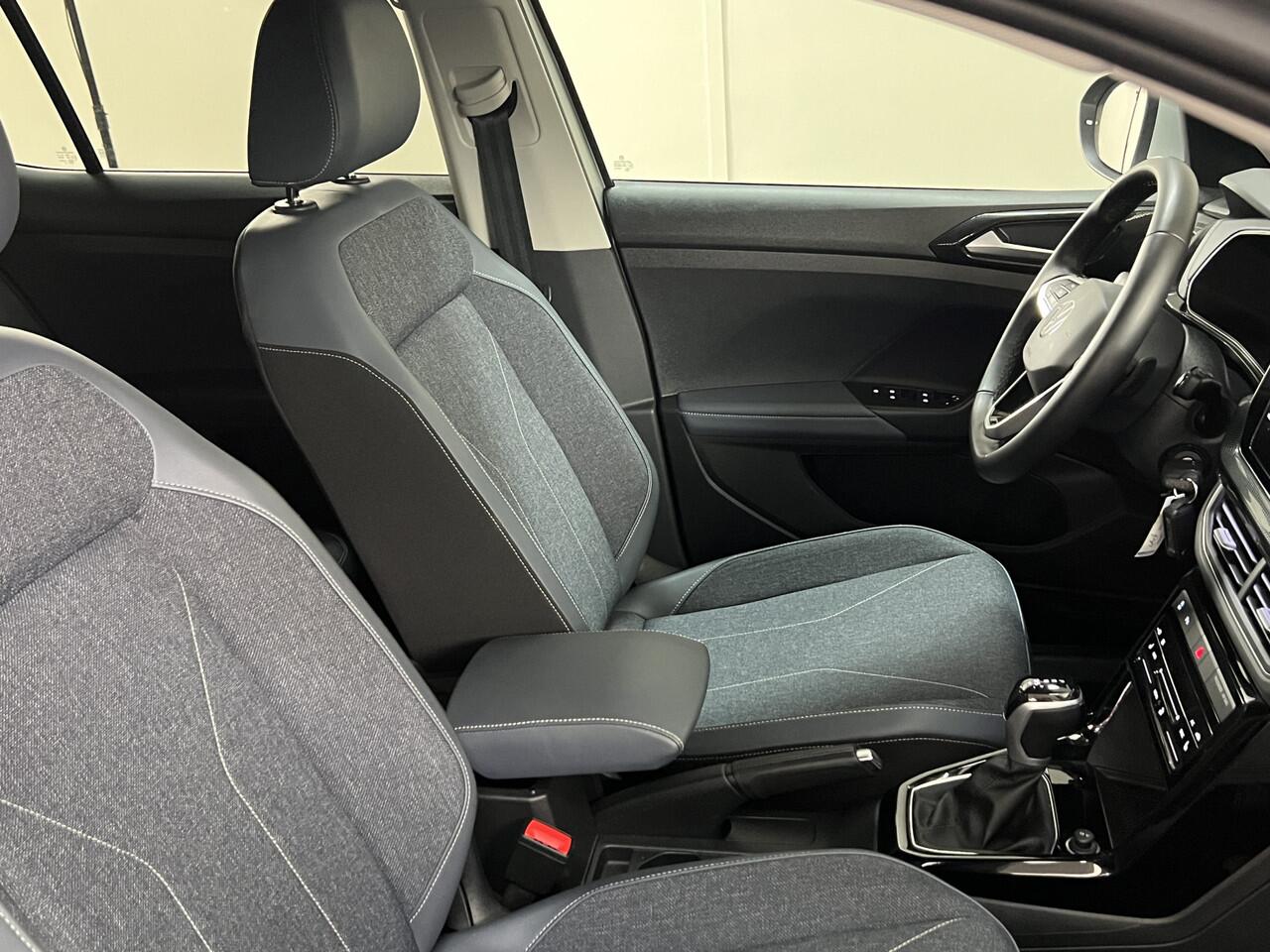 Volkswagen T-Cross 1.0 TSI 116 PK DSG Style Edition Model 2025 PDC / Stoelverw. / LED / Climate & Cruise Control