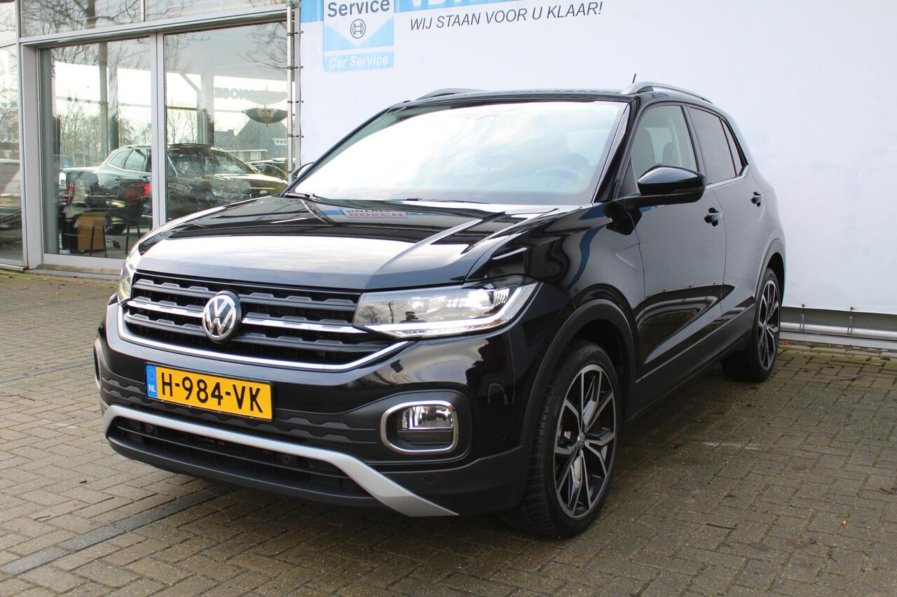 Volkswagen T-Cross 1.0 TSI Style | Incl. 12 maanden garantie | Climate controle | Adaptive cruise controle | Digital cockpit | Navigatie | Apple CarPlay/Android Auto | Draadloze telefoonlader | Dodehoeksensoren | DAB+ | Parkeersensoren V+A | Getinte ramen | Origineel NL Aut