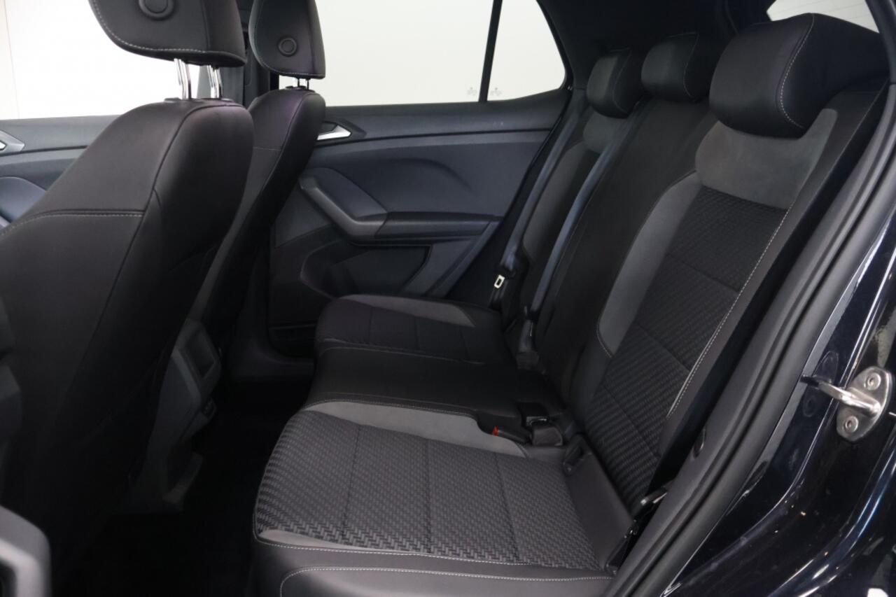 Volkswagen T-Cross 1.0 TSI R-Line Highline | Automaat | Cruisecontrol | Virtualcock