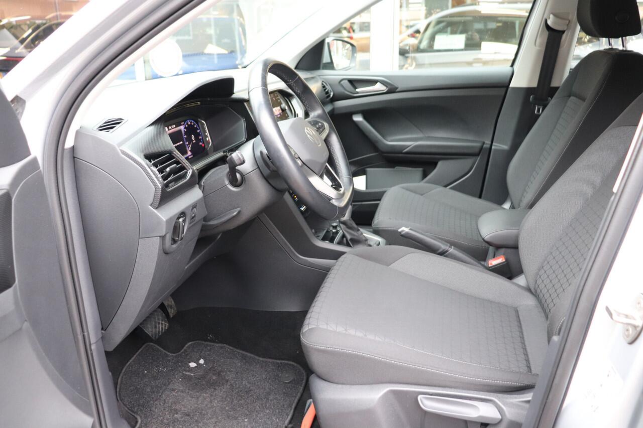 Volkswagen T-Cross 1.0 TSI Life Automaat. Navigatie. Nederlandse auto!