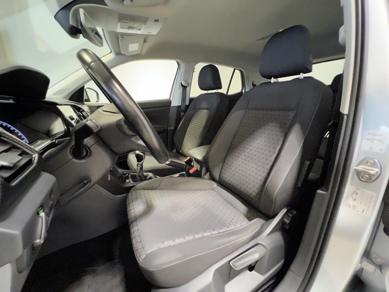 Volkswagen T-Cross 1.0 TSI Life | Navigatie/Android/Apple Carplay | LM Velgen 16" | Cruise Control Adaptief | PDC Voor en Achter | Airco |