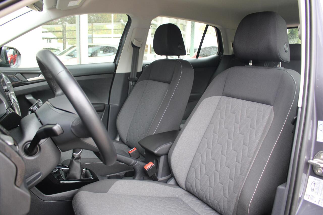 Volkswagen T-Cross 1.0 TSI | LED VERLICHTING | STOELVERWARMING | DAB | APPLE CARPLAY