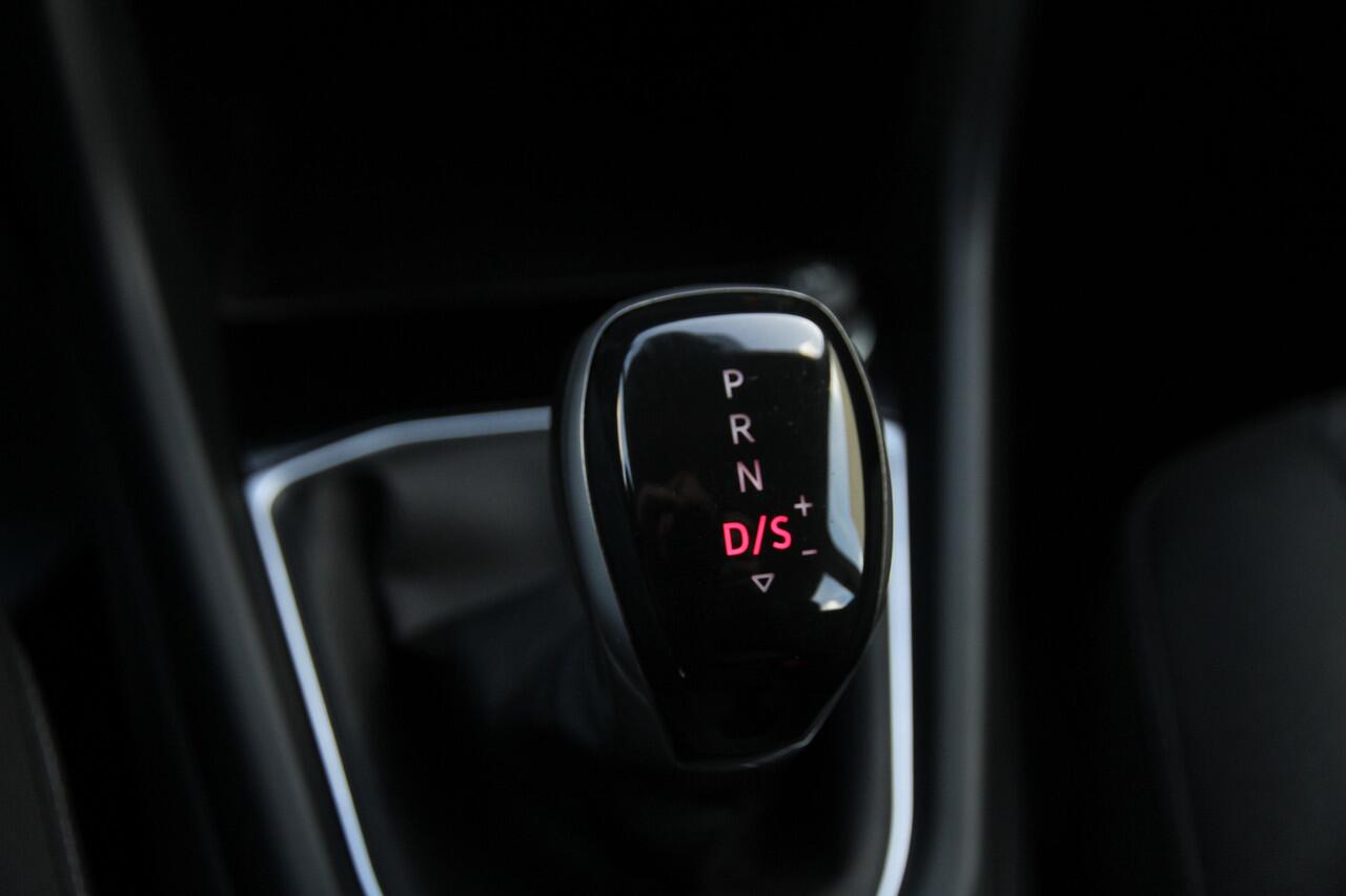 Volkswagen T-Cross 1.0 TSI Life Business Achteruitrijcamera