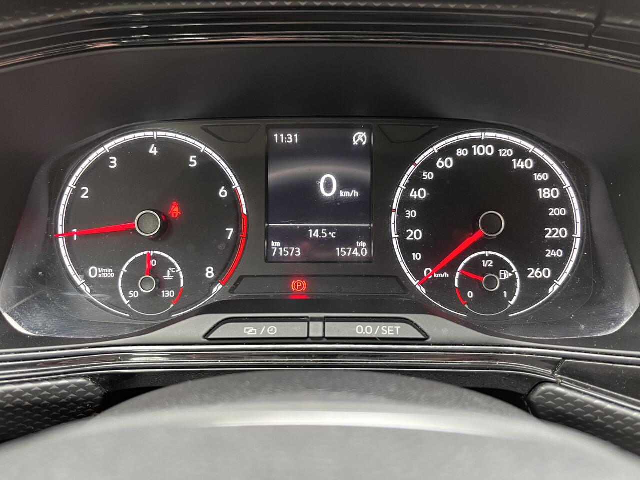 Volkswagen T-Cross 1.0 TSI Life | ADAPT. CRUISE | AIRCO | ALL SEASON | BLUETOOTH | PDC