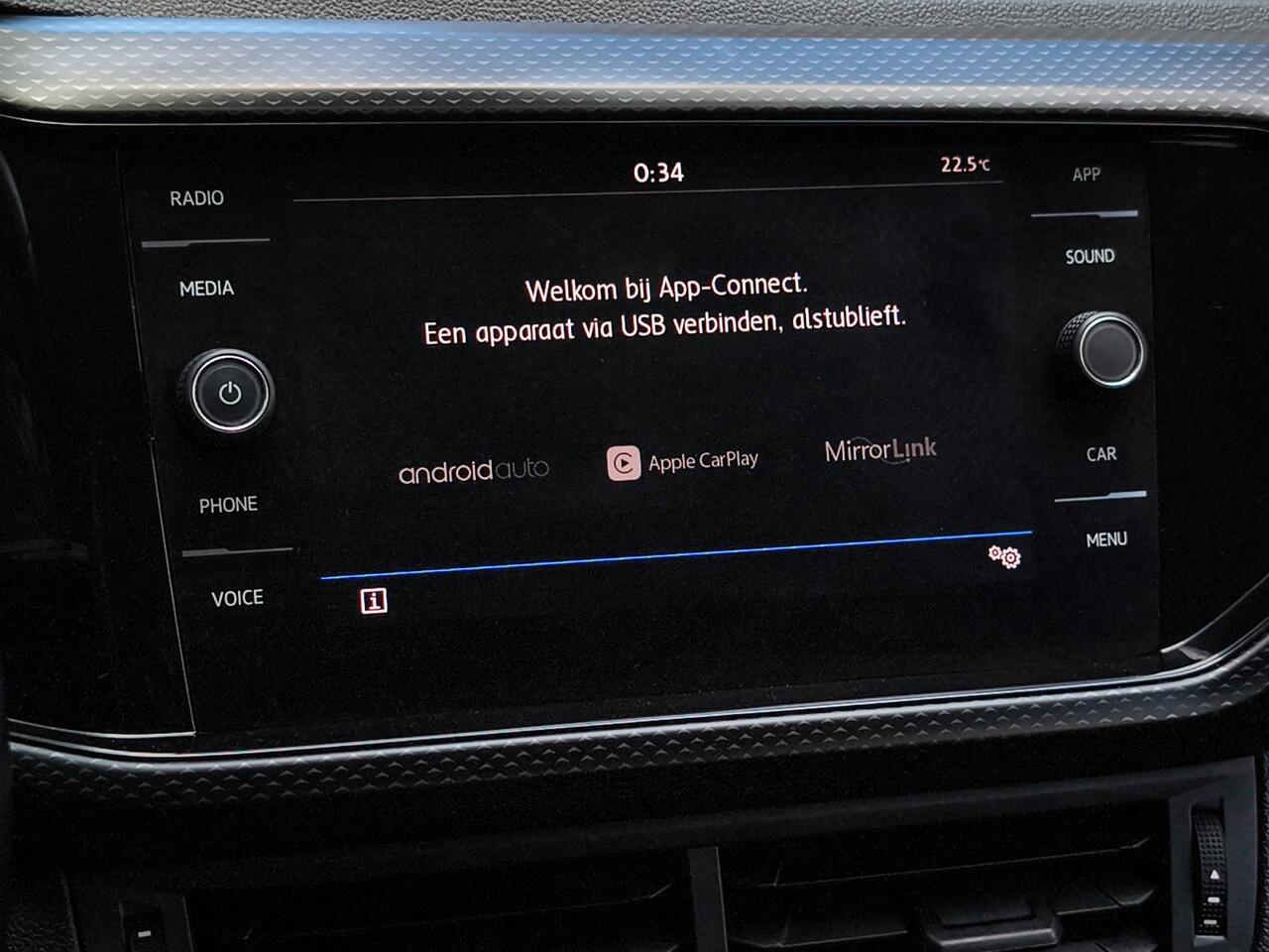 Volkswagen T-Cross 1.0 TSI Life 1e-Eig. Keurig-Onderh. BOVAG-Garantie. NL-Auto..