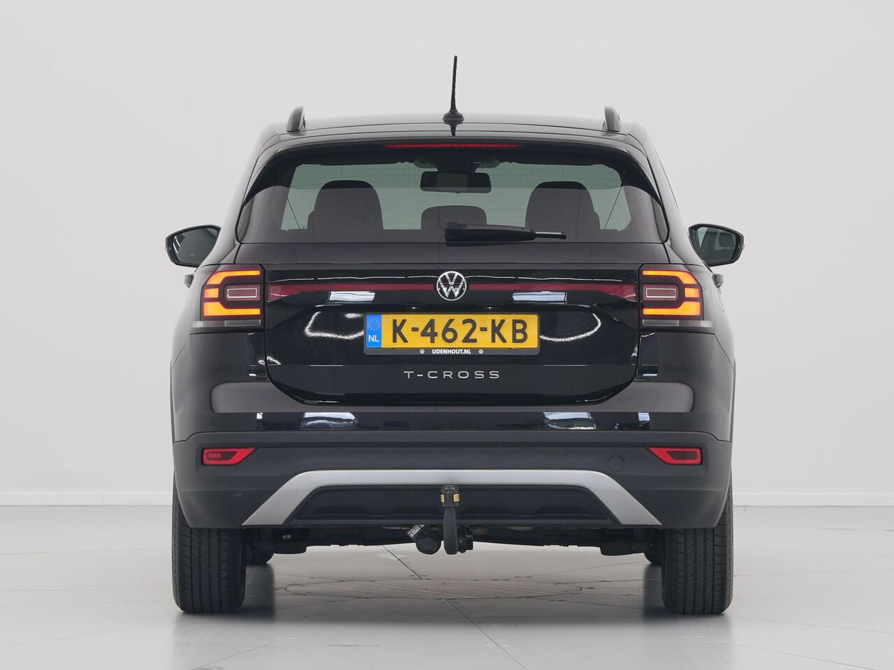 Volkswagen T-Cross 1.0 TSI 95pk Life Navigatie Pdc Trekhaak Acc 62