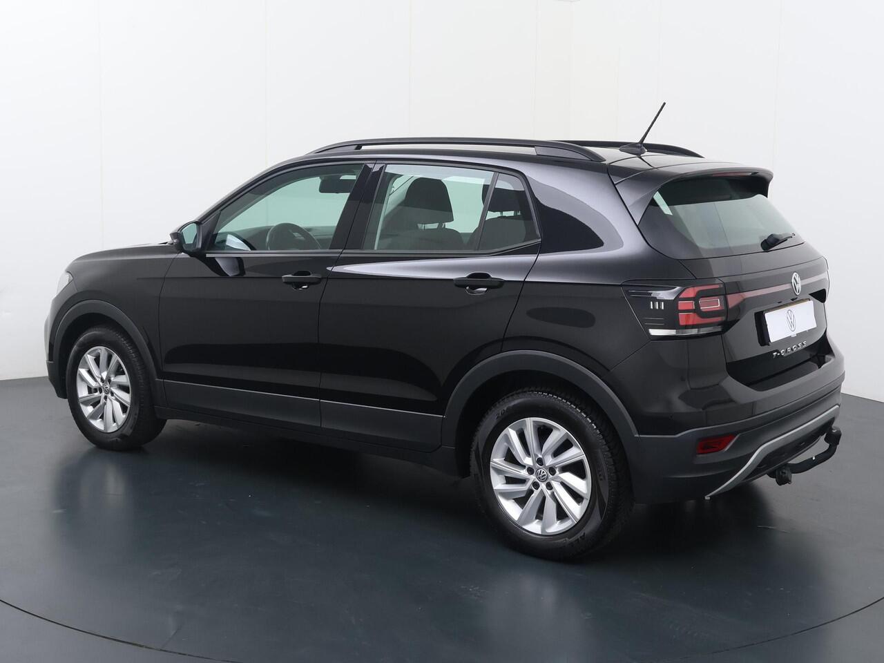 Volkswagen T-Cross 1.0 TSI Life | 95 PK | Adaptive Cruisecontrol | Navigatie | Trekhaak |