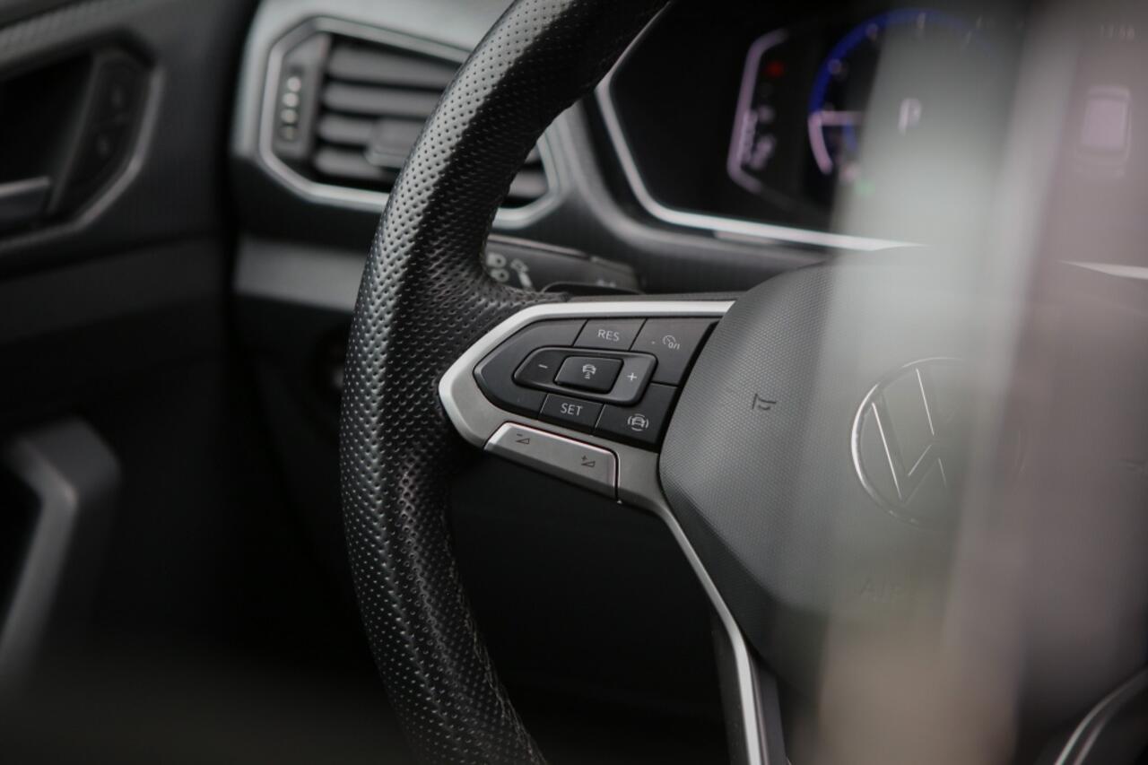 Volkswagen T-Cross 1.0 TSI R-Line