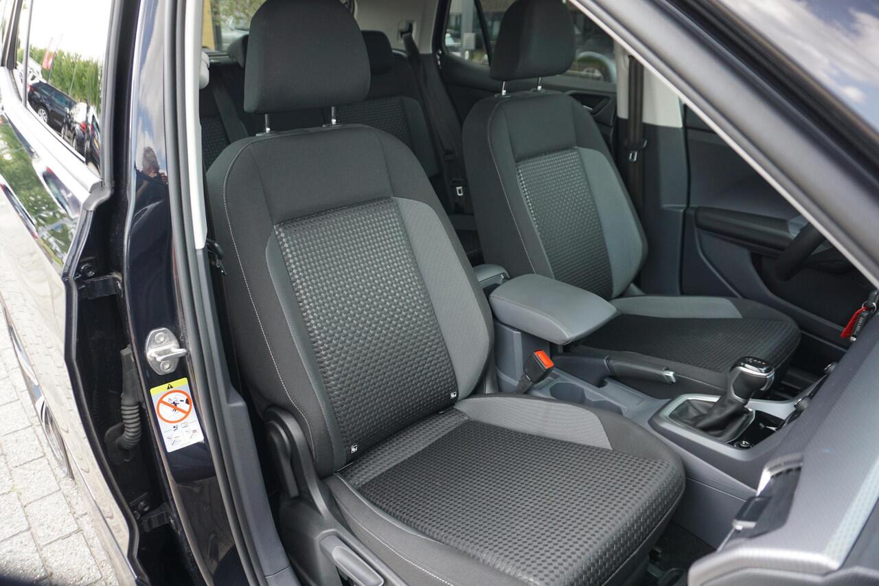 Volkswagen T-Cross 1.0 TSI R-Line | Digitaal cockpit | ACC | LED | Carplay